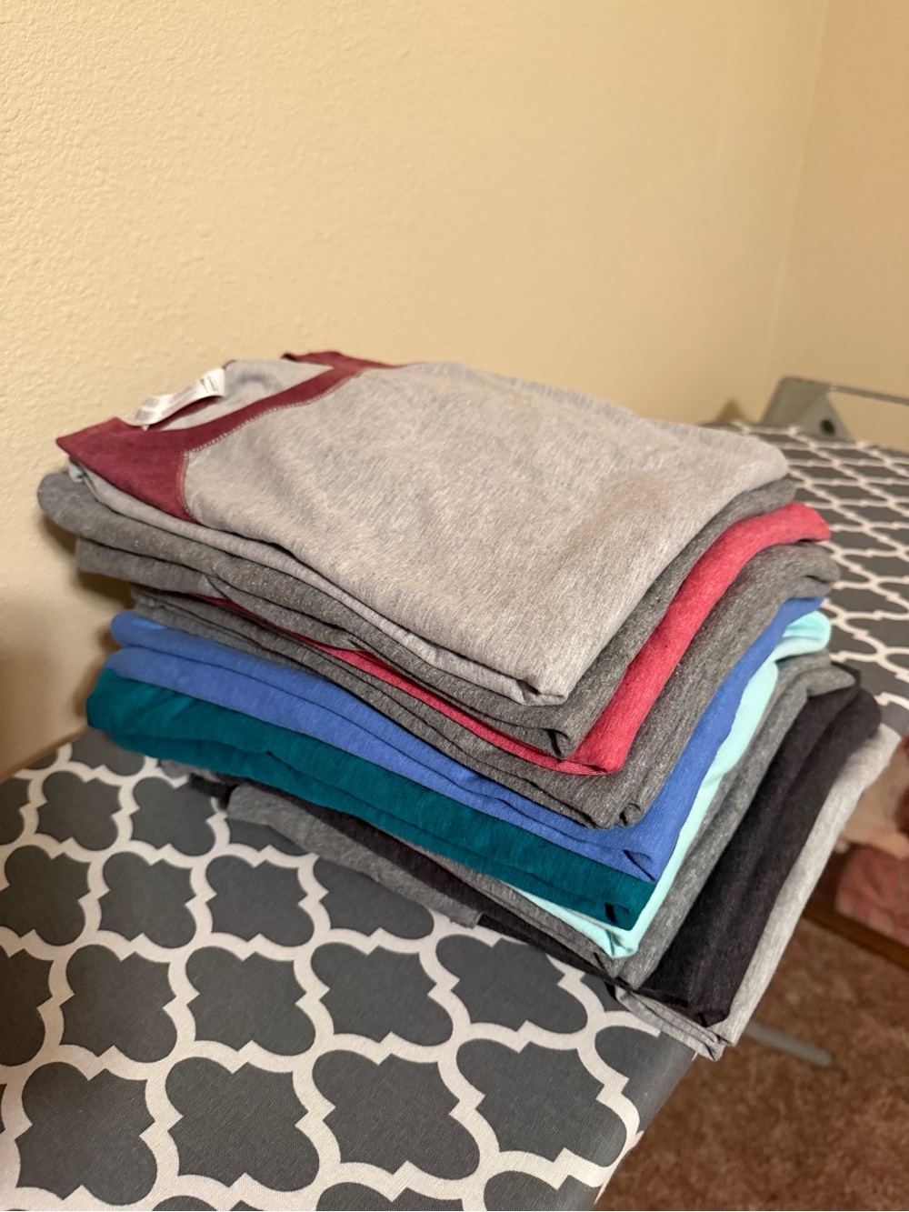 14 Blank Tee’s